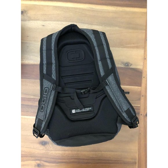 OGIO GRAPHITE GAMBIT LAPTOP CARRY ON  BACKPACK - Picture 9 of 15